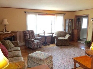 35 Mann Rd, Ballston Spa, NY 12020 - photo 2