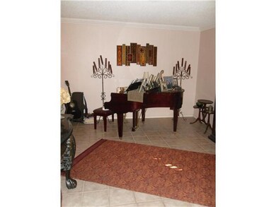 1739 Bara Dr, El Paso, TX 79935 - photo 3