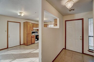 208 E F Ave, Cache, OK 73527 - photo 4