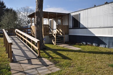 4813 Wendy Ln, Pearland, TX 77584 - photo 2