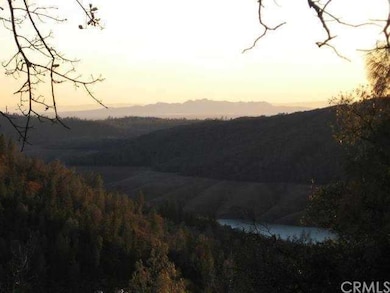 VIEW SPECTACULAR EVEN WHEN LAKE IS LOW!!