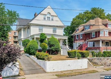 240 Hamilton Place, Hackensack, NJ 07601 - photo 2