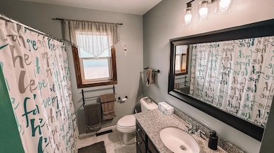 621 Elm St, Paynesville, MN 56362 - photo 6