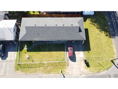 2661 32nd Ave, Longview, WA 98632 - photo 3