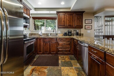 4_1920-Canyons-Resort-Dr_1800x1200_40716