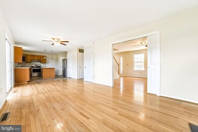 11211 Rawhide Rd, Lusby, MD 20657 - photo 4