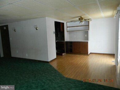 2038 County Line Rd, East Greenville, PA 18041 - photo 7