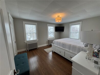 9 Sagamore St, Newport, RI 02840 - photo 3