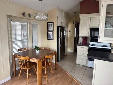 702 S Meridian Rd unit 151, Apache Junction, AZ 85120 - photo 2