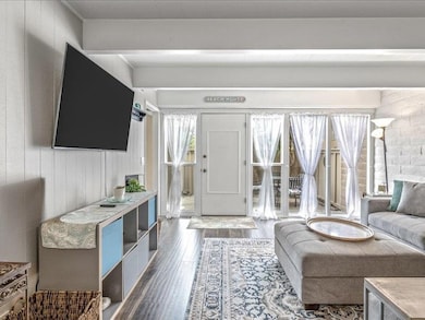 451 Dela Vina Ave unit 405, Monterey, CA 93940 - photo 4