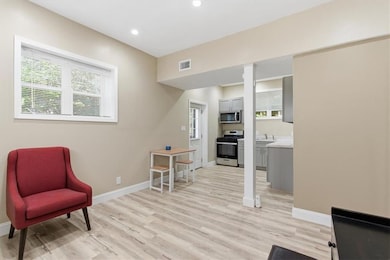 3268 Briarwood Blvd, Atlanta, GA 30344 - photo 5