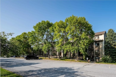 255 Old Mill Rd unit F15, Killington, VT 05751 - photo 3