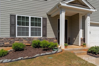 2949 Sherrills Stream Dr, Sherrills Ford, NC 28673 - photo 4