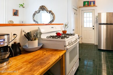 17 Marshall St, Albany, NY 12209 - photo 7