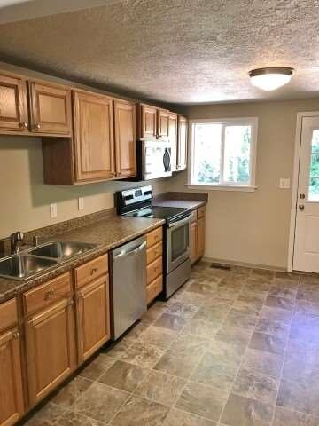 1121 S Elder St, Nampa, ID 83686 - photo 3