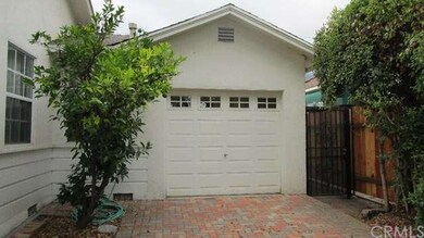 One car garage