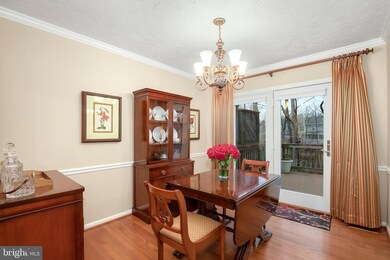 3741 Mazewood Ln, Fairfax, VA 22033 - photo 6