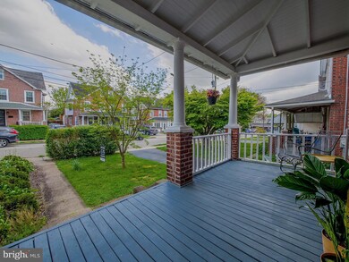 222 Edgemont Ave, Ardmore, PA 19003 - photo 3