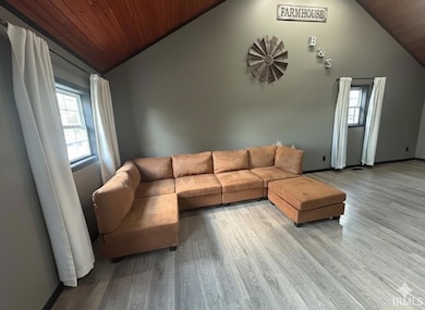 7237 E 370 S, Walkerton, IN 46574 - photo 2