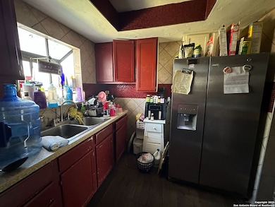 2721 W Mistletoe Ave, San Antonio, TX 78228 - photo 6