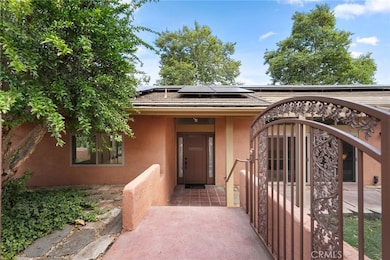 41070 Avenida Verde, Temecula, CA 92591 - photo 6