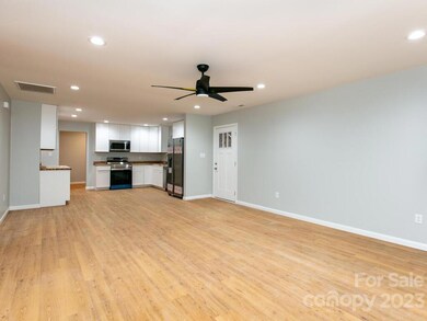 34 Shire Way Ln, Leicester, NC 28748 - photo 6