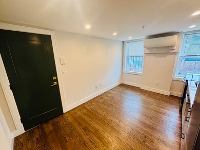 366 Hanover St unit 7, Boston, MA 02113 - photo 3