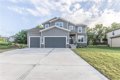 21026 W 225th Terrace, Spring Hill, KS 66083 - photo 2