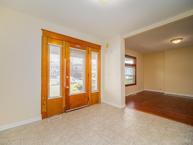 2119 Slane Ave, Cincinnati, OH 45212 - photo 2