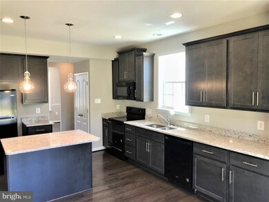 1246 Upland Dr, Fayetteville, PA 17222 - photo 3