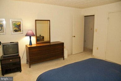 7 Pipe Hill Ct unit A, Baltimore, MD 21209 - photo 5