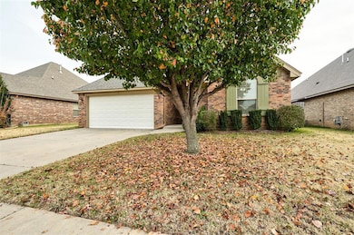 4916 SW 120th Place, Oklahoma City, OK 73173 - photo 5