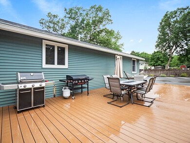 451 Dunstable Rd, Tyngsboro, MA 01879 - photo 4