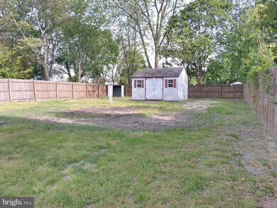 320 E High St, Clayton, NJ 08312 - photo 5