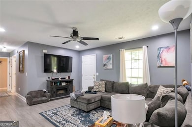 6707 Spring Head Dr, Flowery Branch, GA 30542 - photo 5