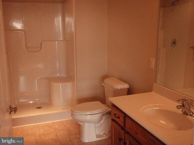 759 Shook Ct, Greencastle, PA 17225 - photo 5