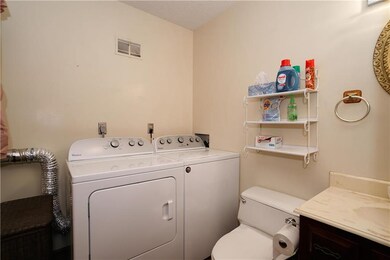 16806 E State Route 58, Raymore, MO 64083 - photo 6