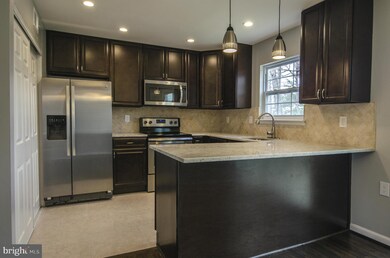 6101 Calico Pool Ln, Burke, VA 22015 - photo 4