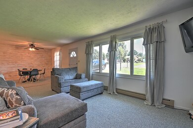 1506 Stoneybrook Dr, Johnson City, TN 37601 - photo 6