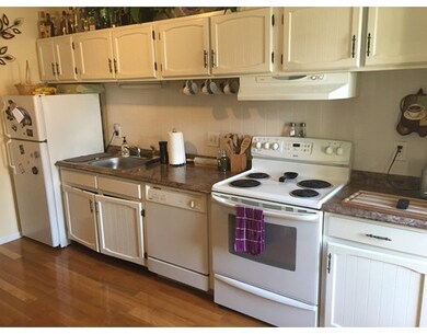 61 Salem St unit 4, Boston, MA 02113 - photo 2