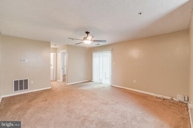 11551 Joyceton Dr unit 31-1, Upper Marlboro, MD 20774 - photo 7