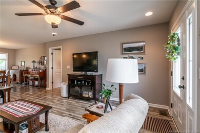 2400 Elhanan Ct, New Albany, IN 47150 - photo 4