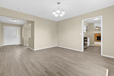 154 Arlington Dr, Granite City, IL 62040 - photo 7