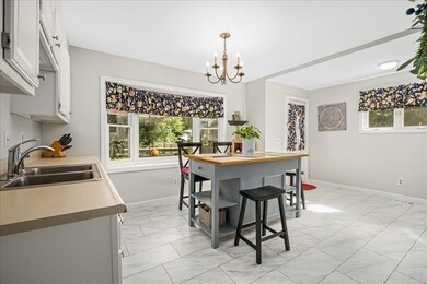 29 Franklin St, Auburn, MA 01501 - photo 5