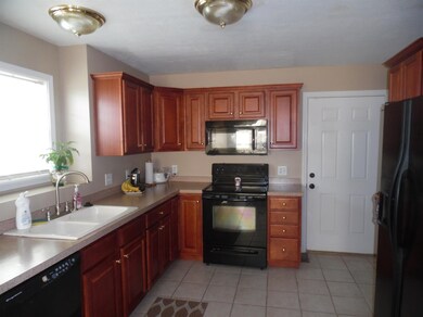 105 Leann Ln, Nicholasville, KY 40356 - photo 3