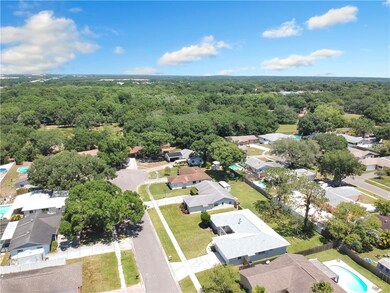 1005 Essex Ct, Brandon, FL 33510 - photo 6