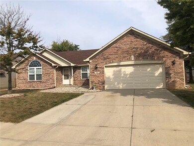 1561 White Oak Ct, Franklin, IN 46131 - photo 2