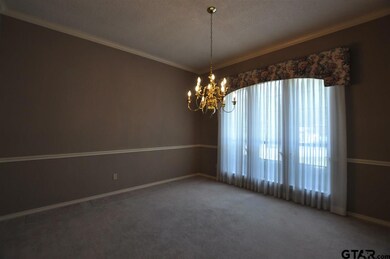 3105 Williamsburg Cir, Tyler, TX 75701 - photo 2