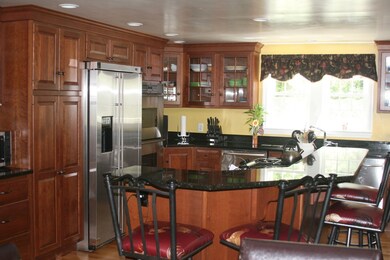 63 Sleigh Dr, Hanson, MA 02341 - photo 3