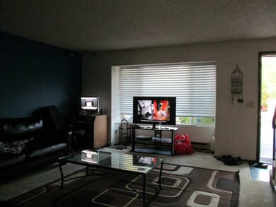 9328 Holly Dr unit 1 & 2, Everett, WA 98204 - photo 2